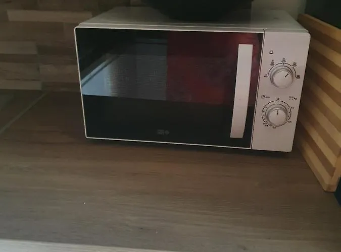 Le Baron لو بلو ميسنيل